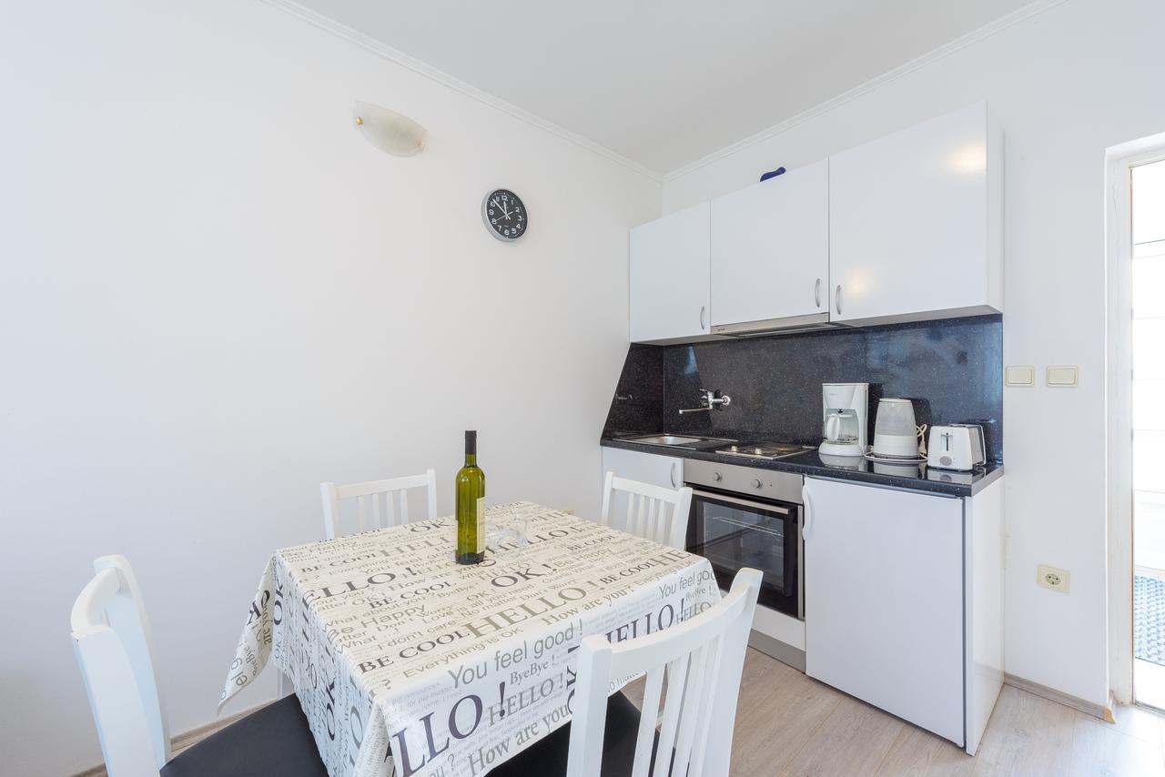 Apartments Ella Дубровник Екстериор снимка