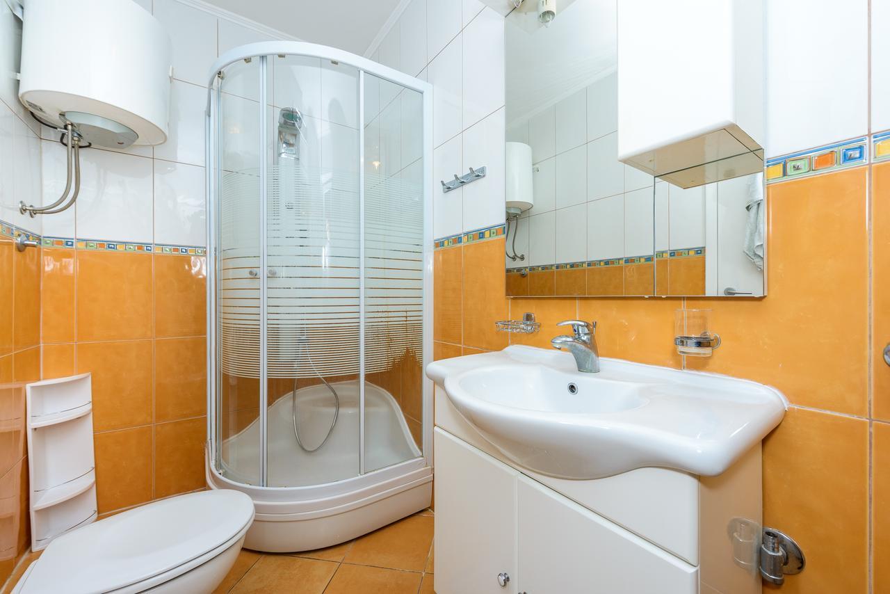 Apartments Ella Дубровник Екстериор снимка