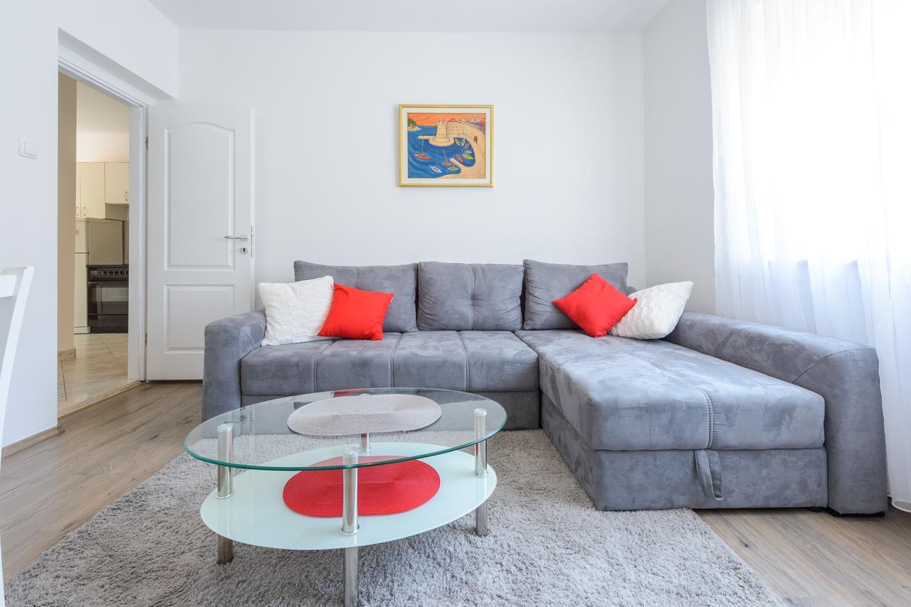 Apartments Ella Дубровник Екстериор снимка