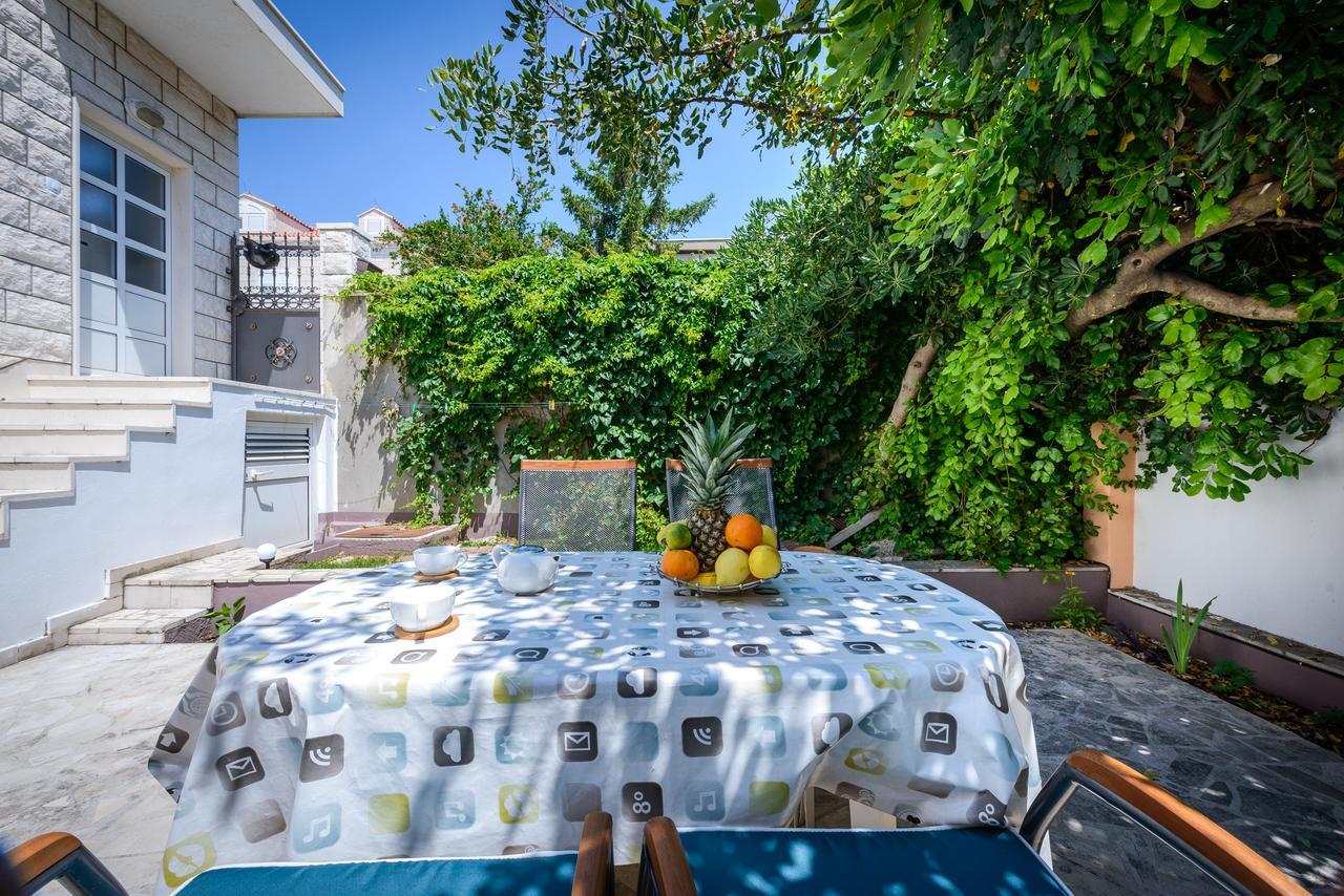 Apartments Ella Дубровник Екстериор снимка