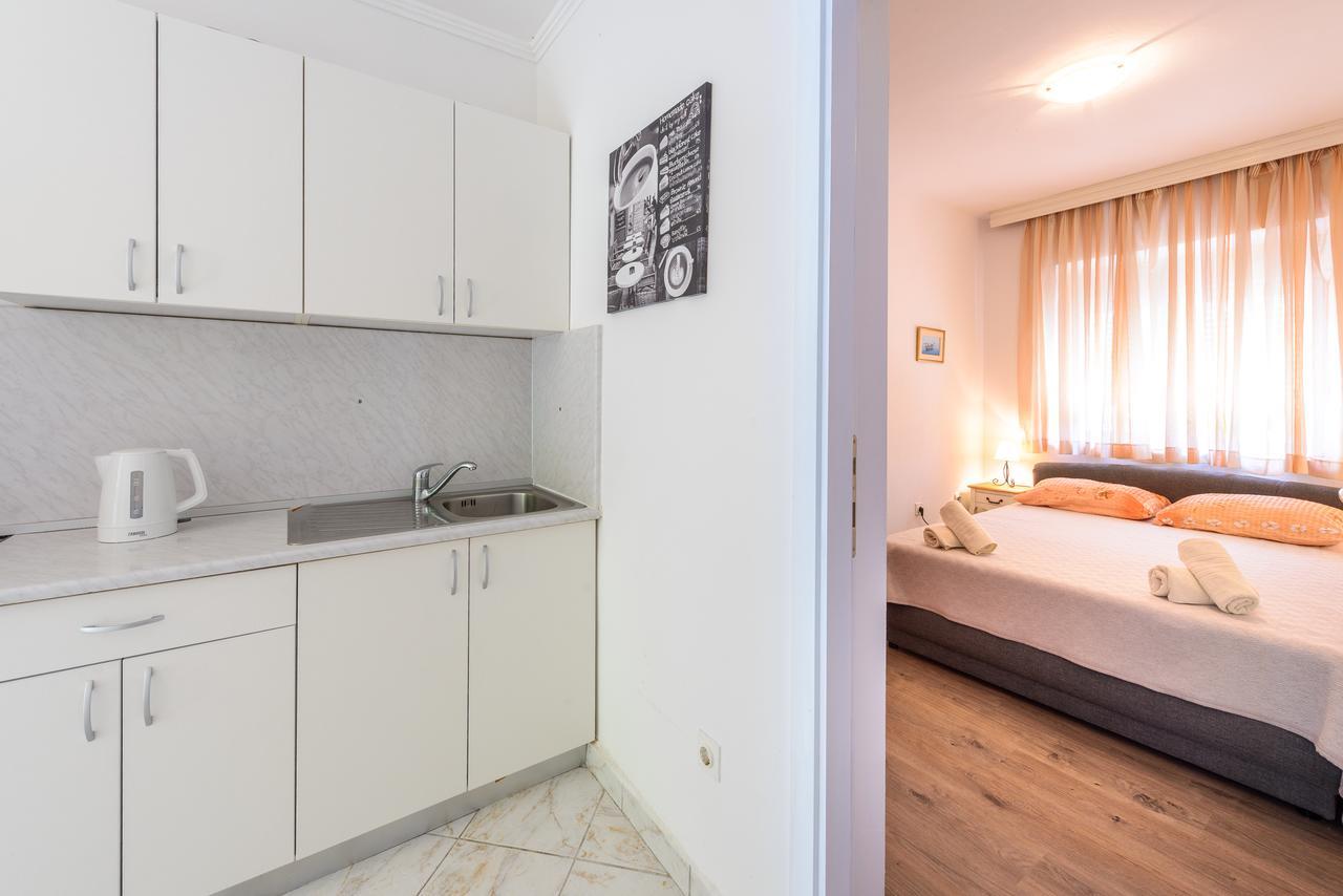 Apartments Ella Дубровник Екстериор снимка
